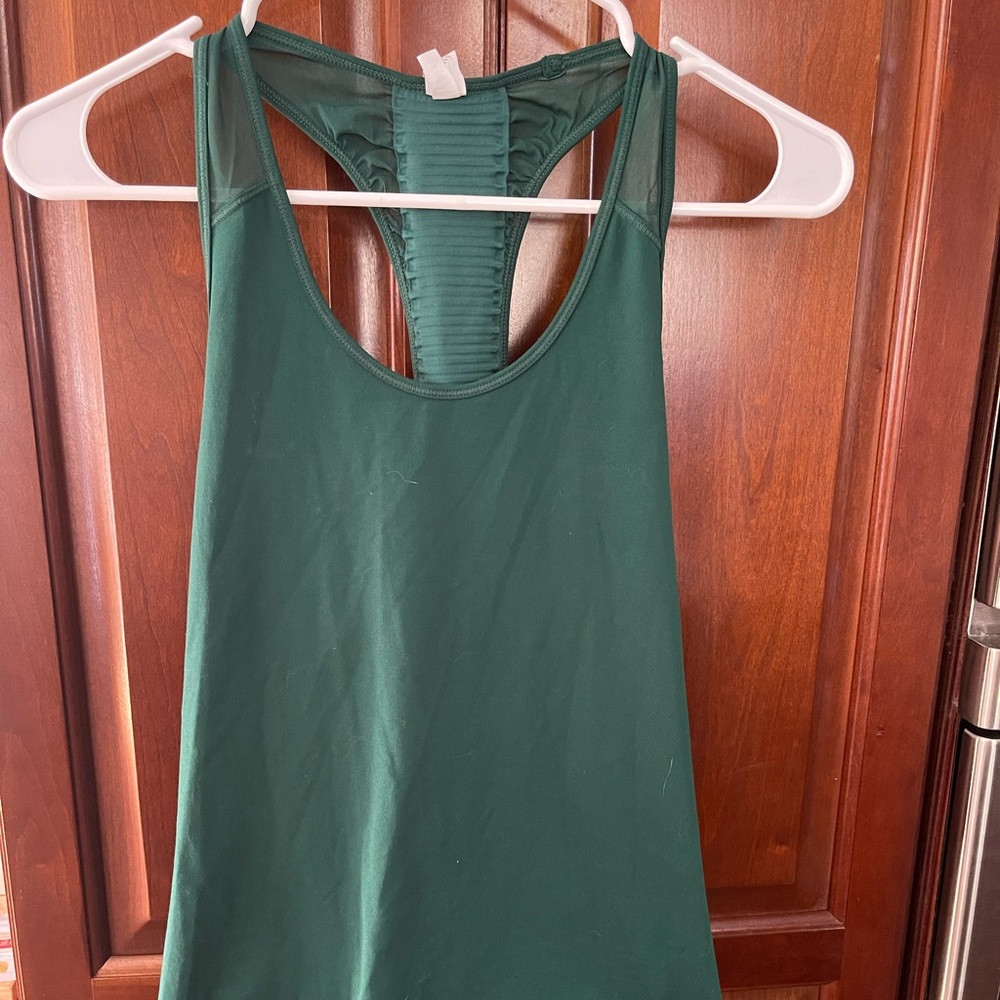 Athleta mesh ruffle tank